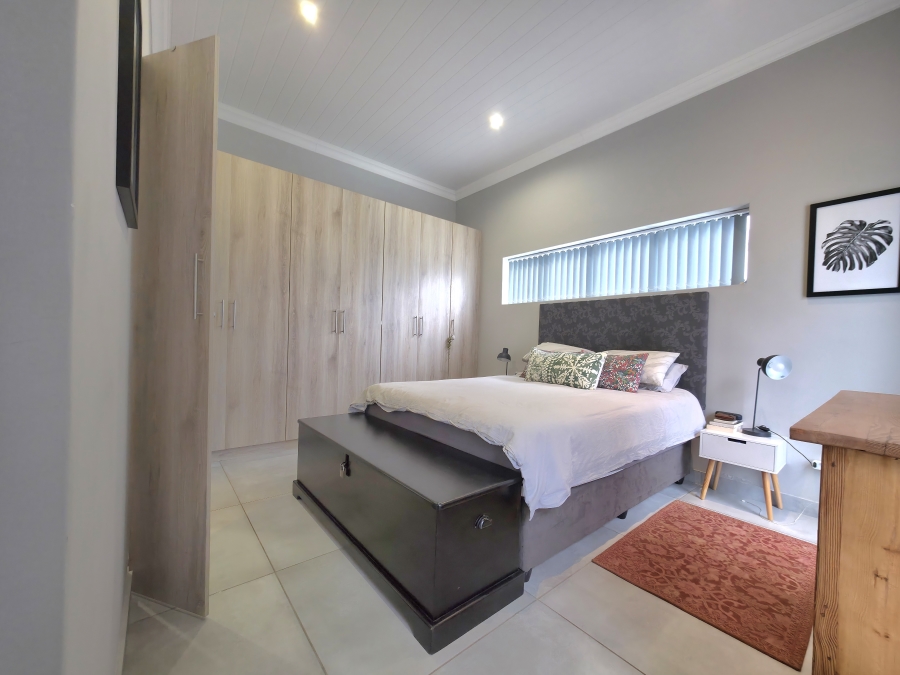 3 Bedroom Property for Sale in Outeniquasbosch Western Cape